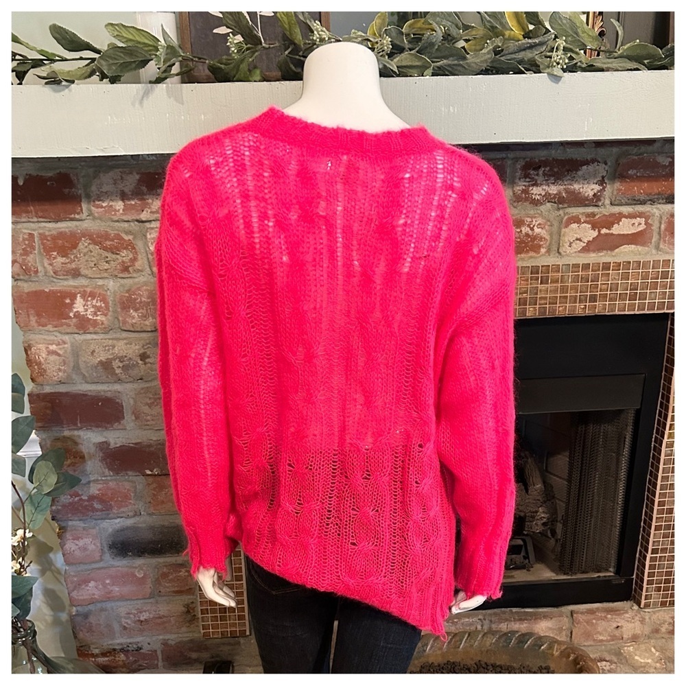NWT The Posey Stitchy Distressed Sweater - Picture 7 of 8